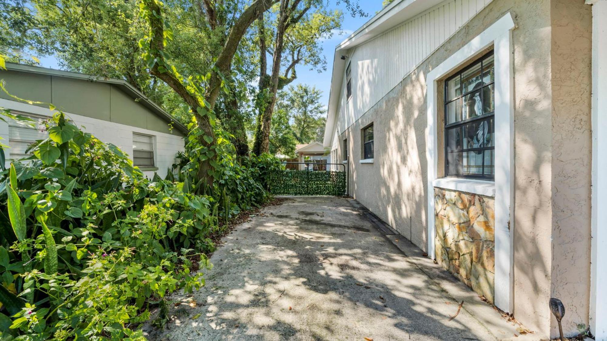 Zen Jungle House By Busch Gardens Sleeps 12 With Outdoor Games & Detached Play Space! Τάμπα Εξωτερικό φωτογραφία