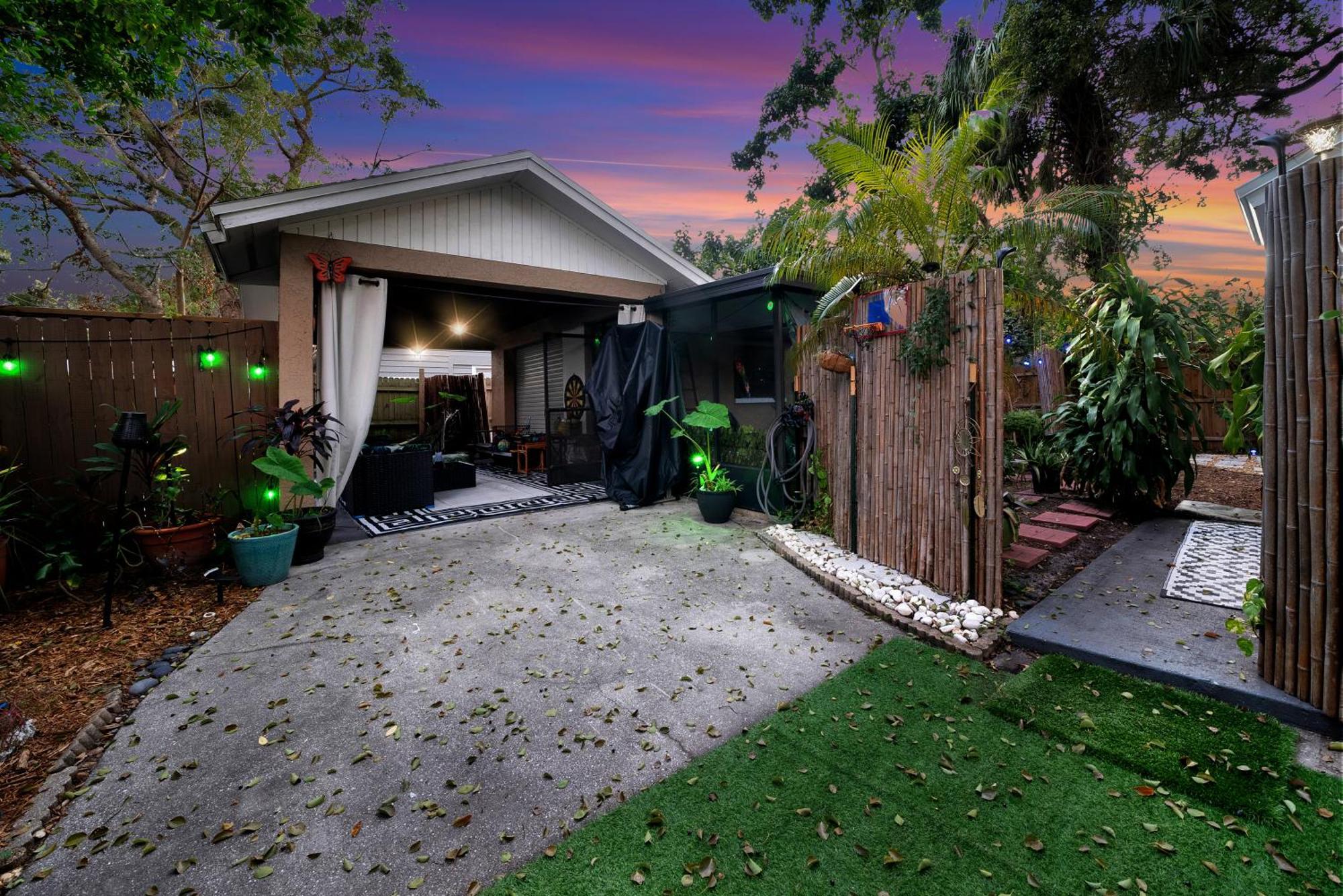 Zen Jungle House By Busch Gardens Sleeps 12 With Outdoor Games & Detached Play Space! Τάμπα Εξωτερικό φωτογραφία