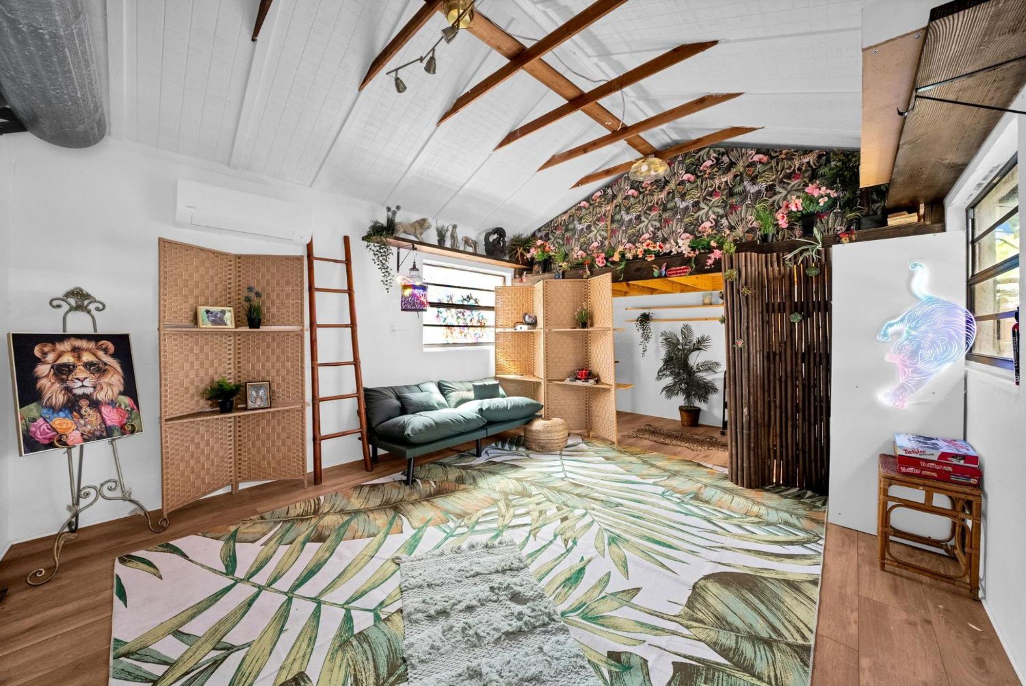 Zen Jungle House By Busch Gardens Sleeps 12 With Outdoor Games & Detached Play Space! Τάμπα Εξωτερικό φωτογραφία